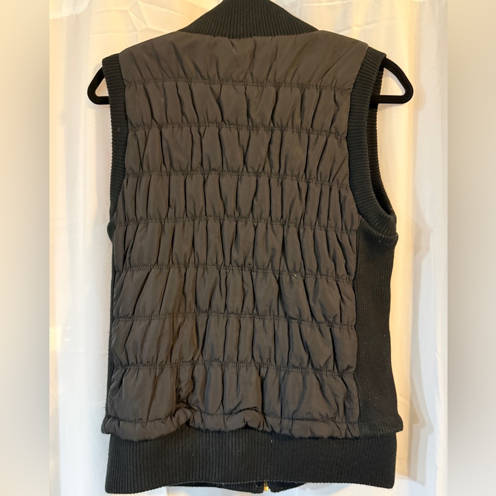 Calvin Klein Performance Black Puffer Vest Gold Zippers Size M - Picture 9 of 12
